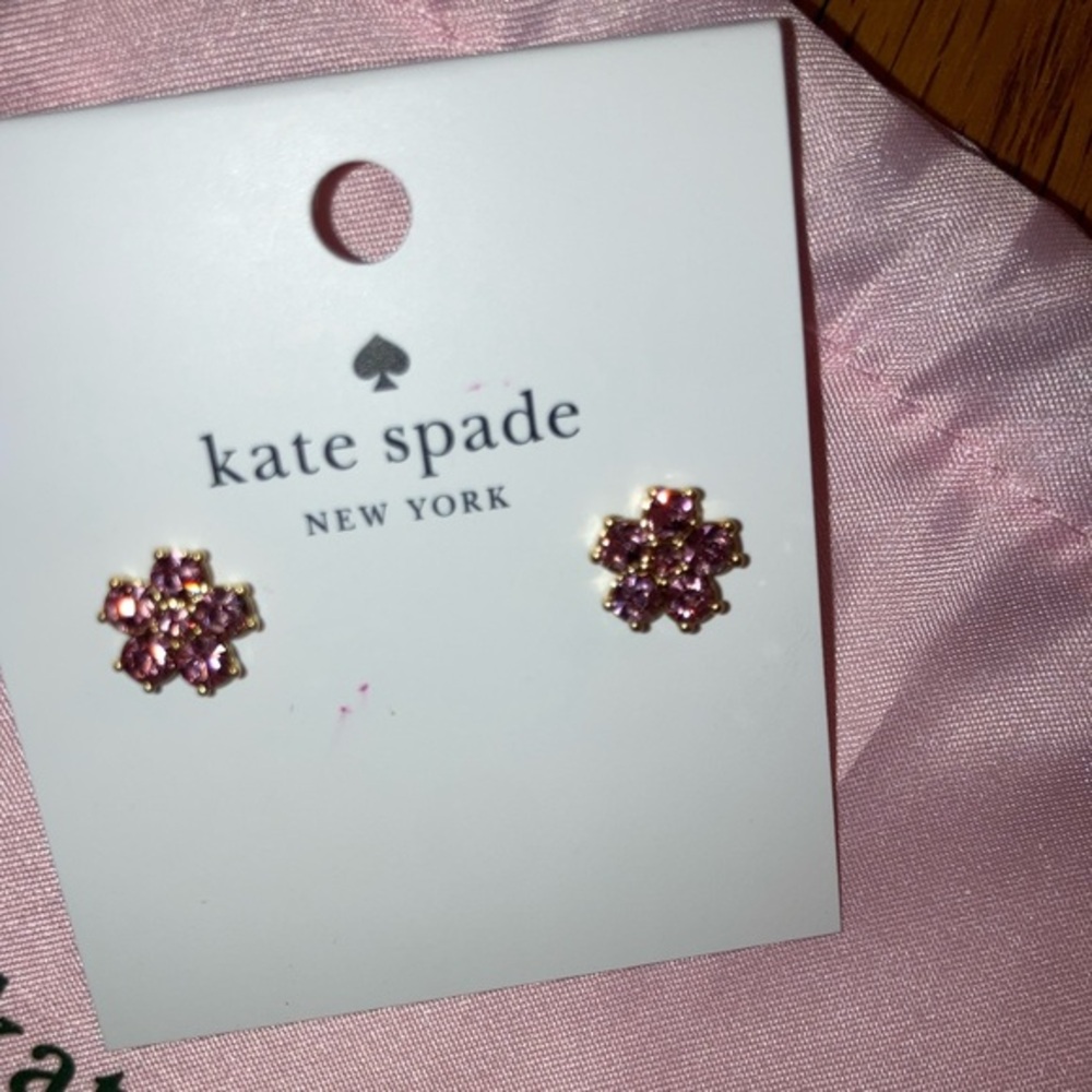 Kate Spade Flower Rhinestone Stud Earrings w/ Dust Bag - Pink & Gold NWT - Picture 2 of 3